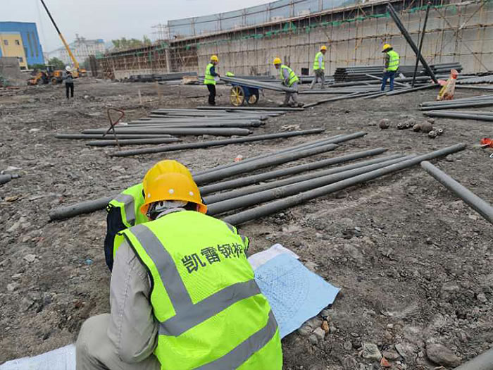 岳阳螺栓球网架结构